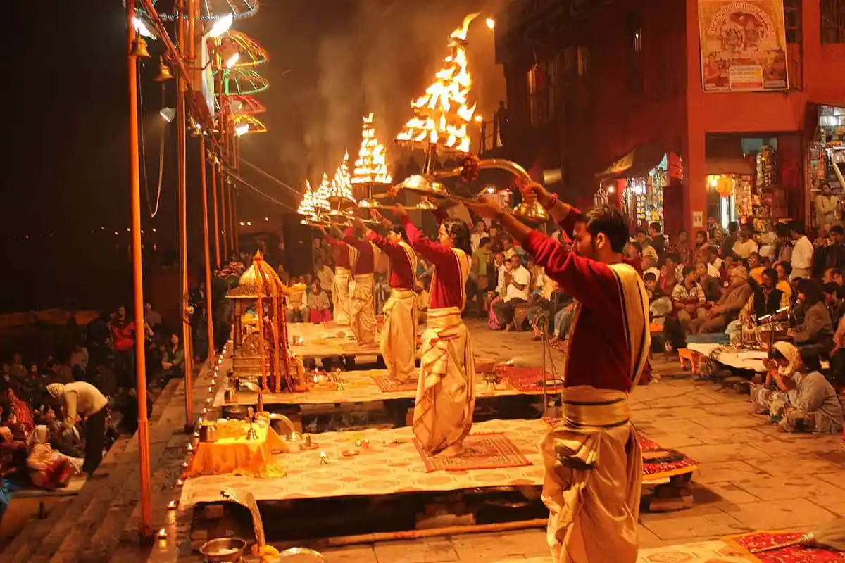 ganga aarti varanasi 1